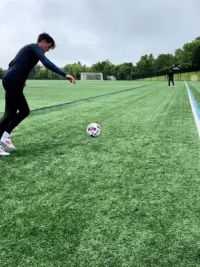 不要错过雨天 #足球训练 #是时候展现真正的技术了 #高手在民间 #足球技巧