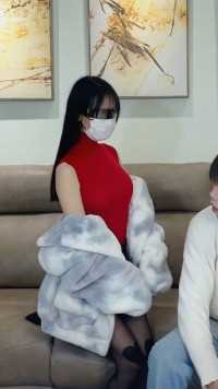 这魔术，没人能看出破绽吧？