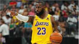 带病出战不影响火热手感！詹姆斯开场连进后仰+接球三分